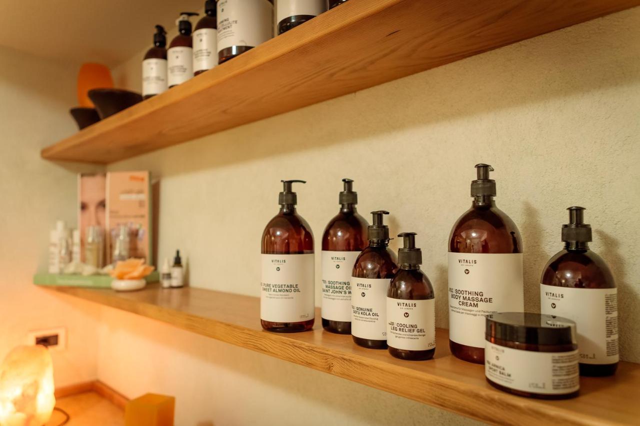阿尔贝格迪马洛健康酒店 迪马罗 外观 照片